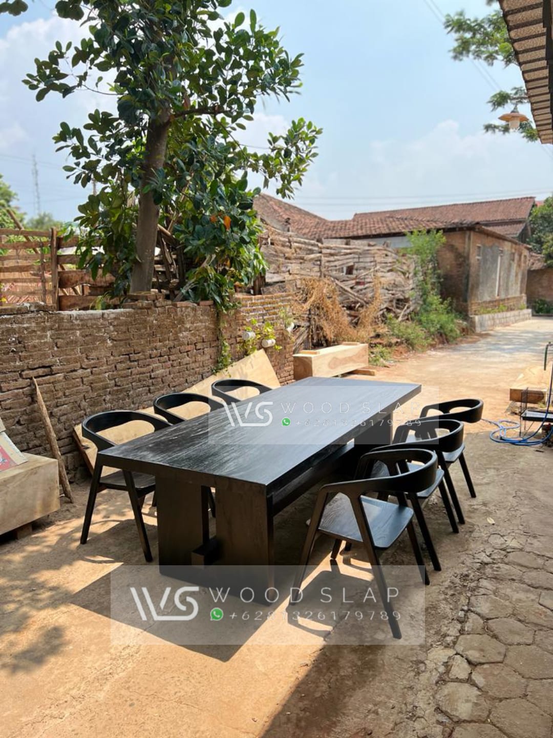 SET MEJA MAKAN MEWAH